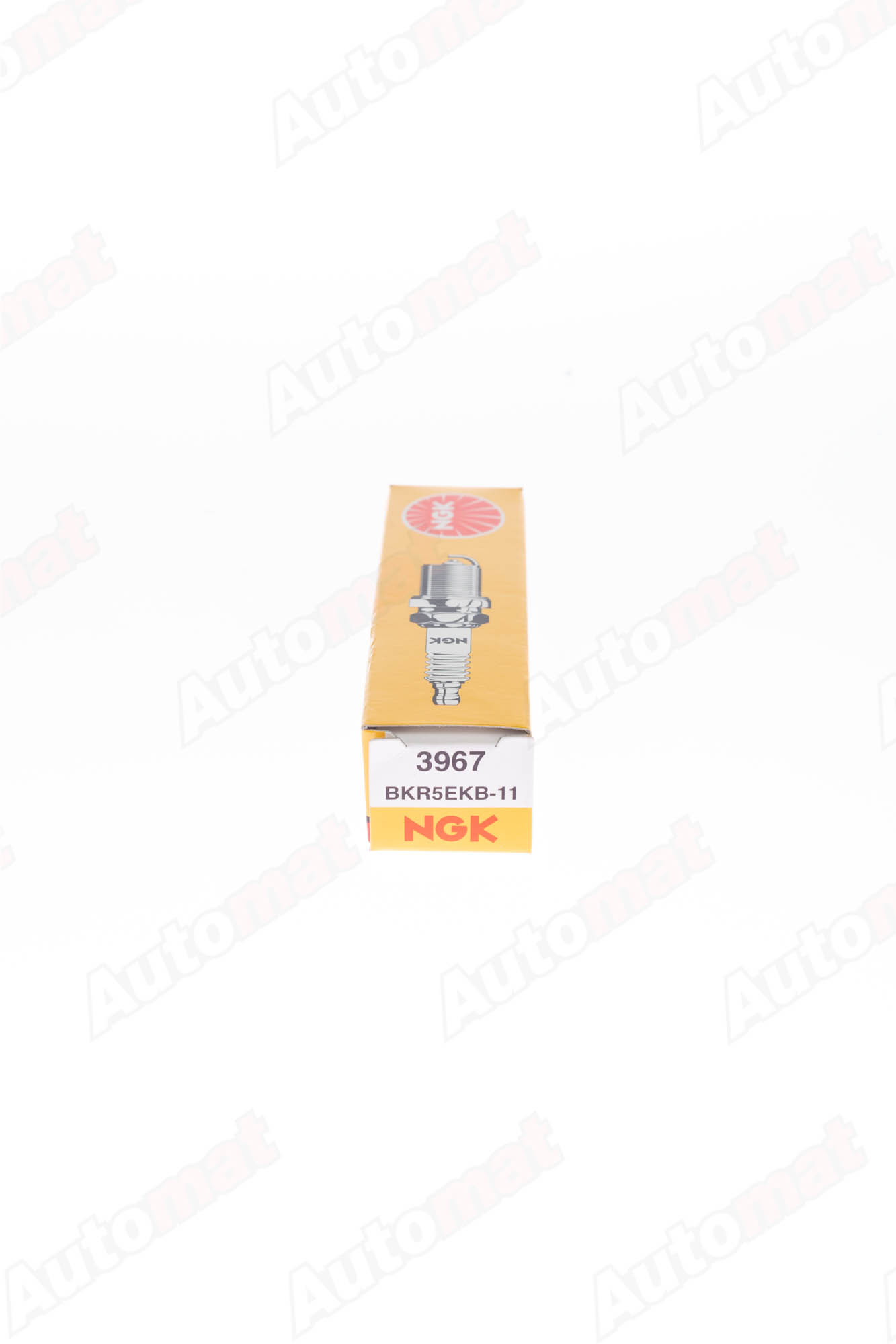 Свеча зажигания NGK 3967 BKR5EKB-11 с никелевым электродом