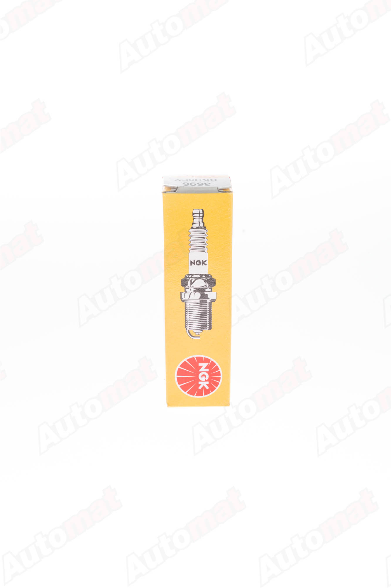 Свеча зажигания NGK 3696 BKR6EY с никелевым электродом